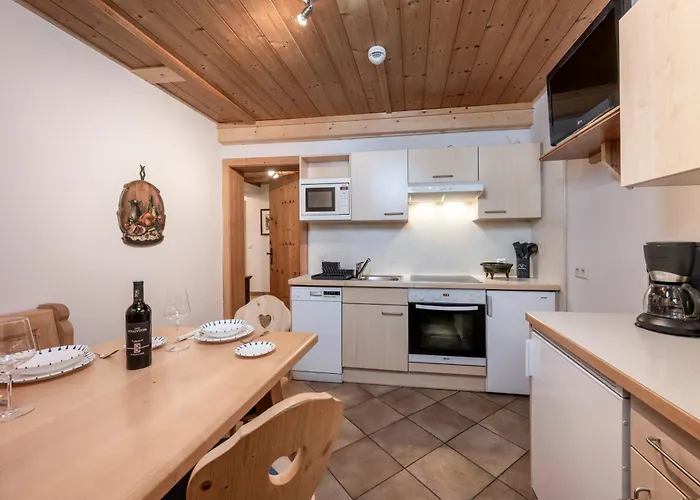 Austria - Natural Lifestyle Auf Der Piste Апарт-отель 3*